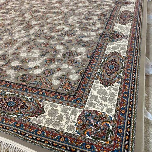 فرش ماشینی ۷۰۰ شانه تراکم ۲۵۵۰ نقشه اصفهان رنگ فیلی