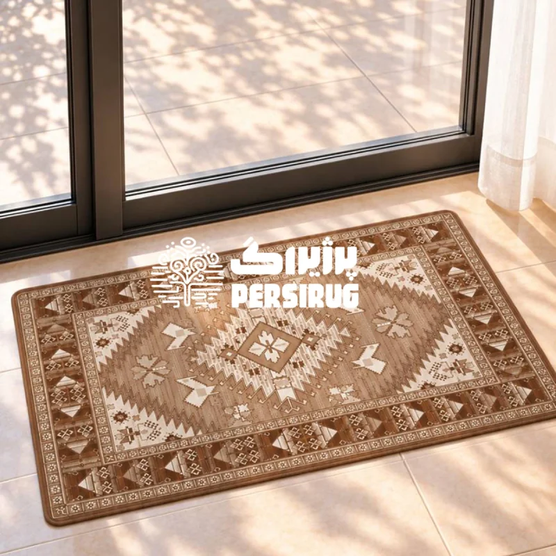 پادری زیره چرم طرح کوهستان با نقوش هندسی عشایری، ترنج مرکزی و رنگبندی کرم و قهوهای الهامگرفته از گلیمهای سنتی ایرانی.