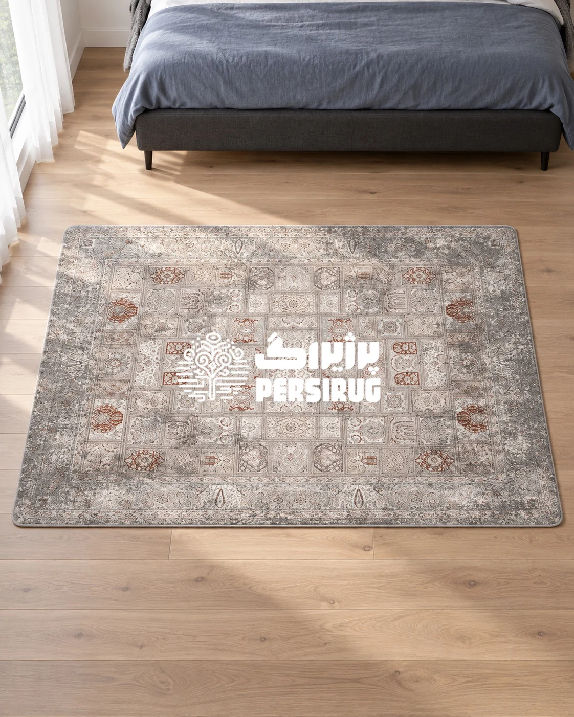 فرشینه زیره چرم خشت و گل با طرح پنلهای خشتی و قابهای منقوش سنتی، تناژ رنگی طوسی و آجری، و حاشیههای اصیل کلاسیک