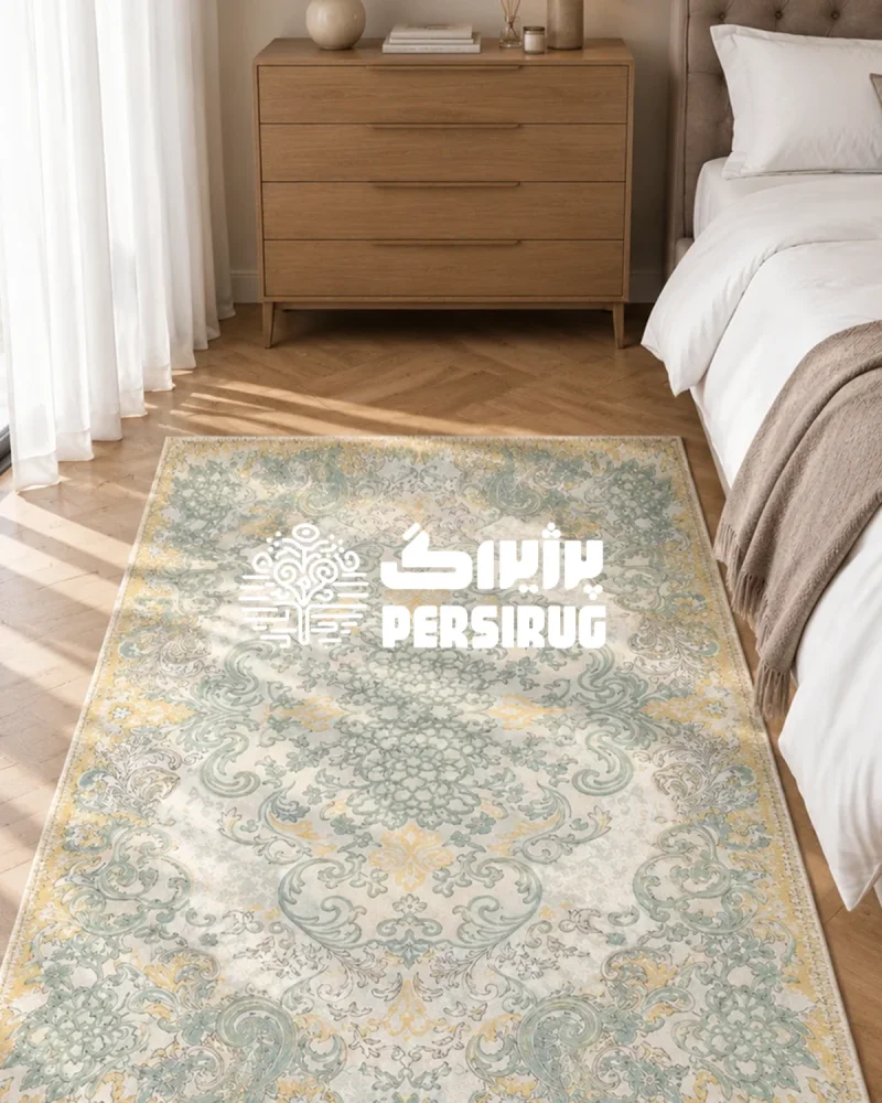 فرشینه آتوسا با طرح کلاسیک دارای ترنج مرکزی و گلوبوتههای اسلیمی در رنگهای سبز ملایم و کرم.