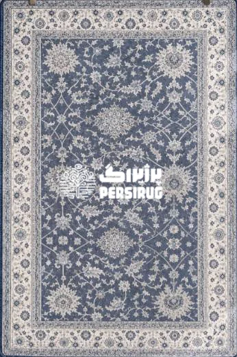 فرشینه طرح شاهعباسی با نقوش اسلیمی ظریف به رنگ کرم روی زمینه سورمهای، با طراحی کلاسیک و سنتی مناسب دکوراسیون پذیرایی و اتاق خواب