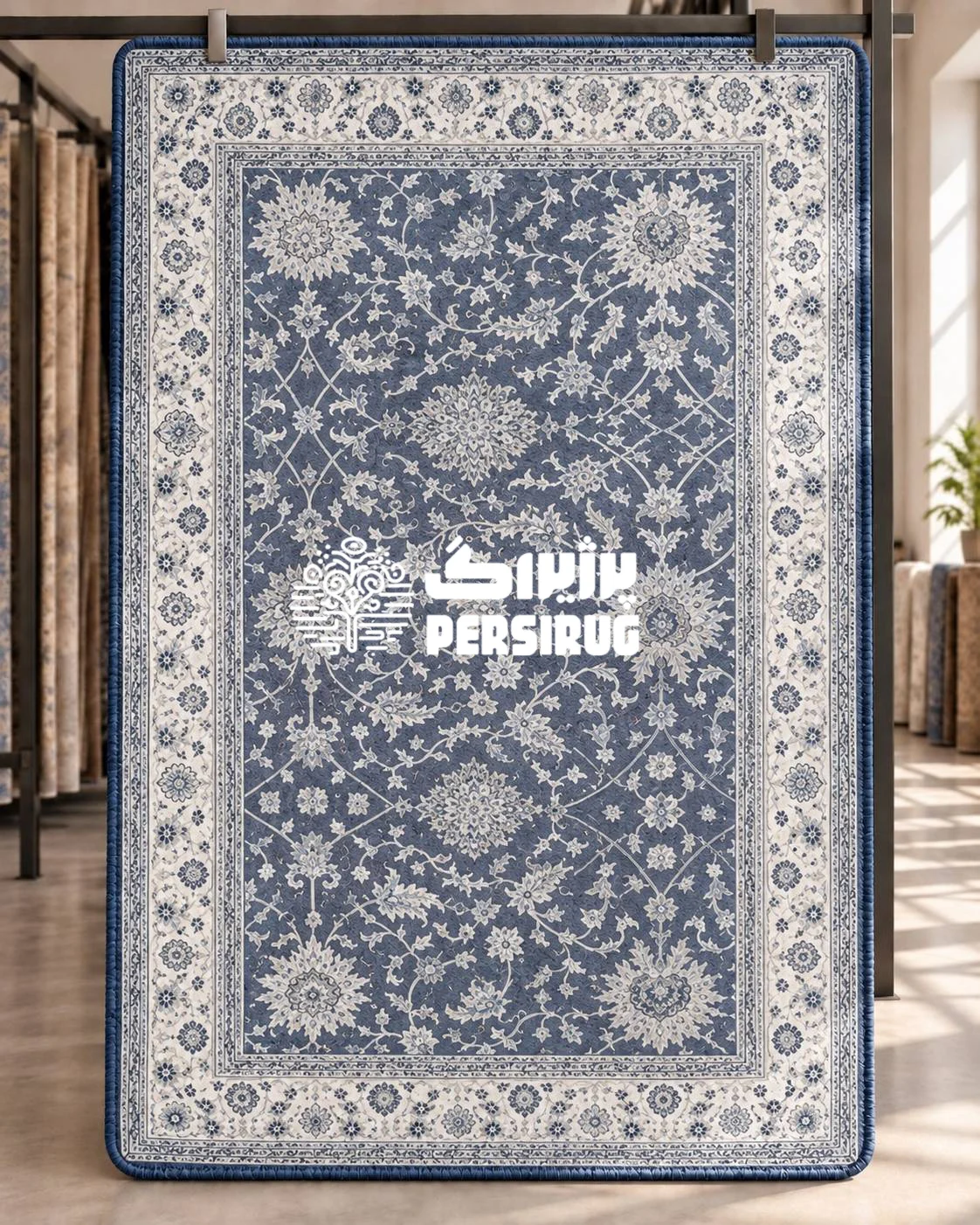 فرشینه زیره چرم طرح شاهعباسی با نقوش اسلیمی ظریف به رنگ کرم روی زمینه سورمهای، با طراحی کلاسیک و سنتی مناسب دکوراسیون پذیرایی و اتاق خواب